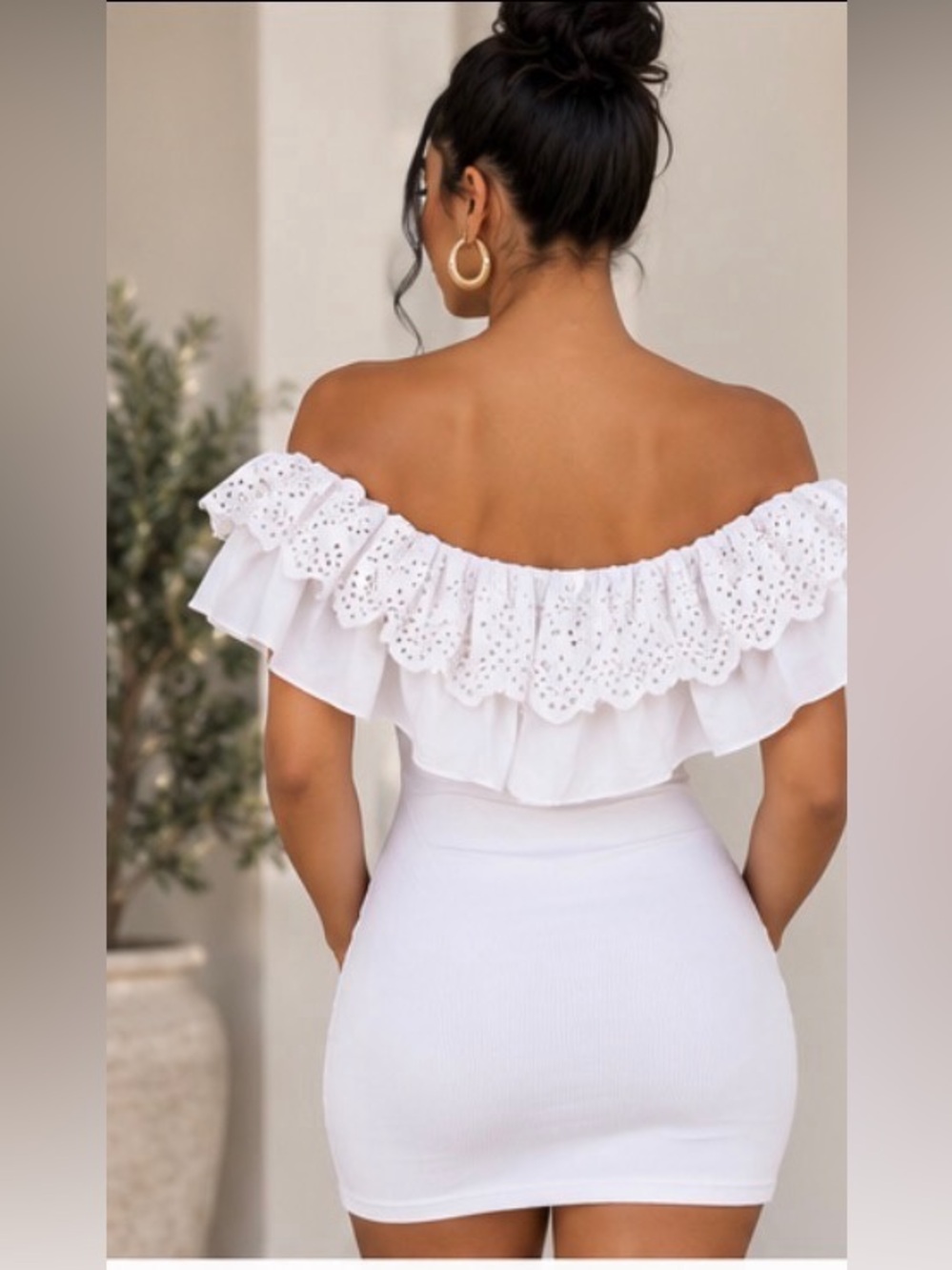 Zara White Off Shoulder Eyelet Ruffle Ribbed Mini Dress - Picture 2 of 7